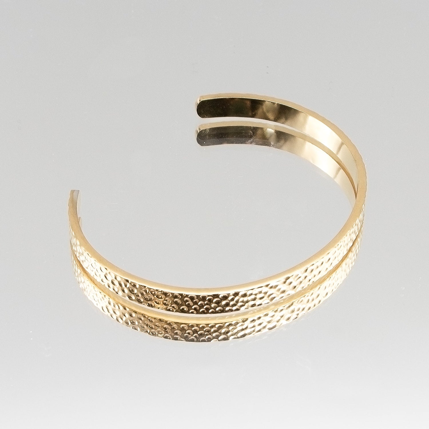 Amara Hammered Bangle
